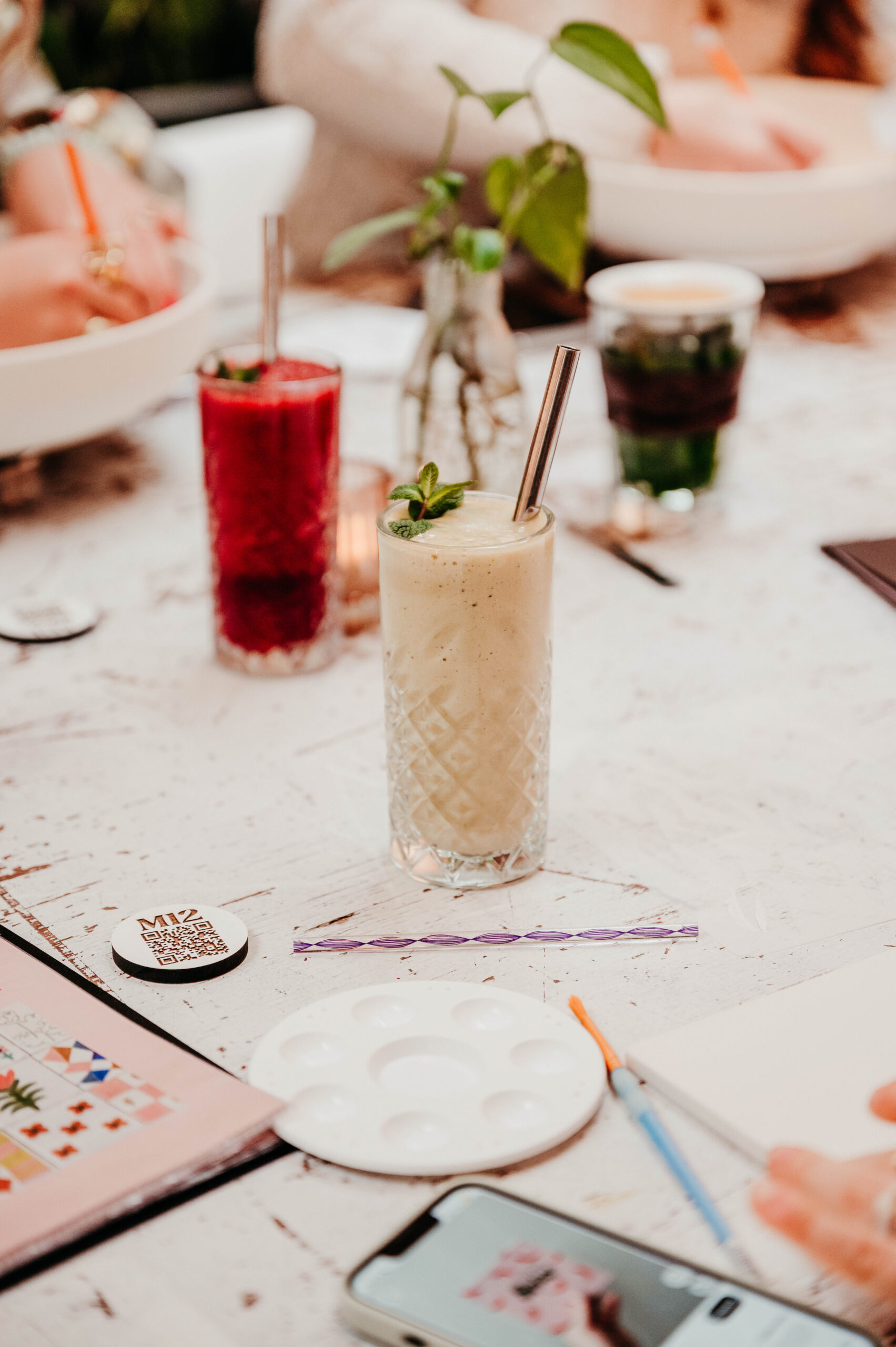 Momento op witte tafel